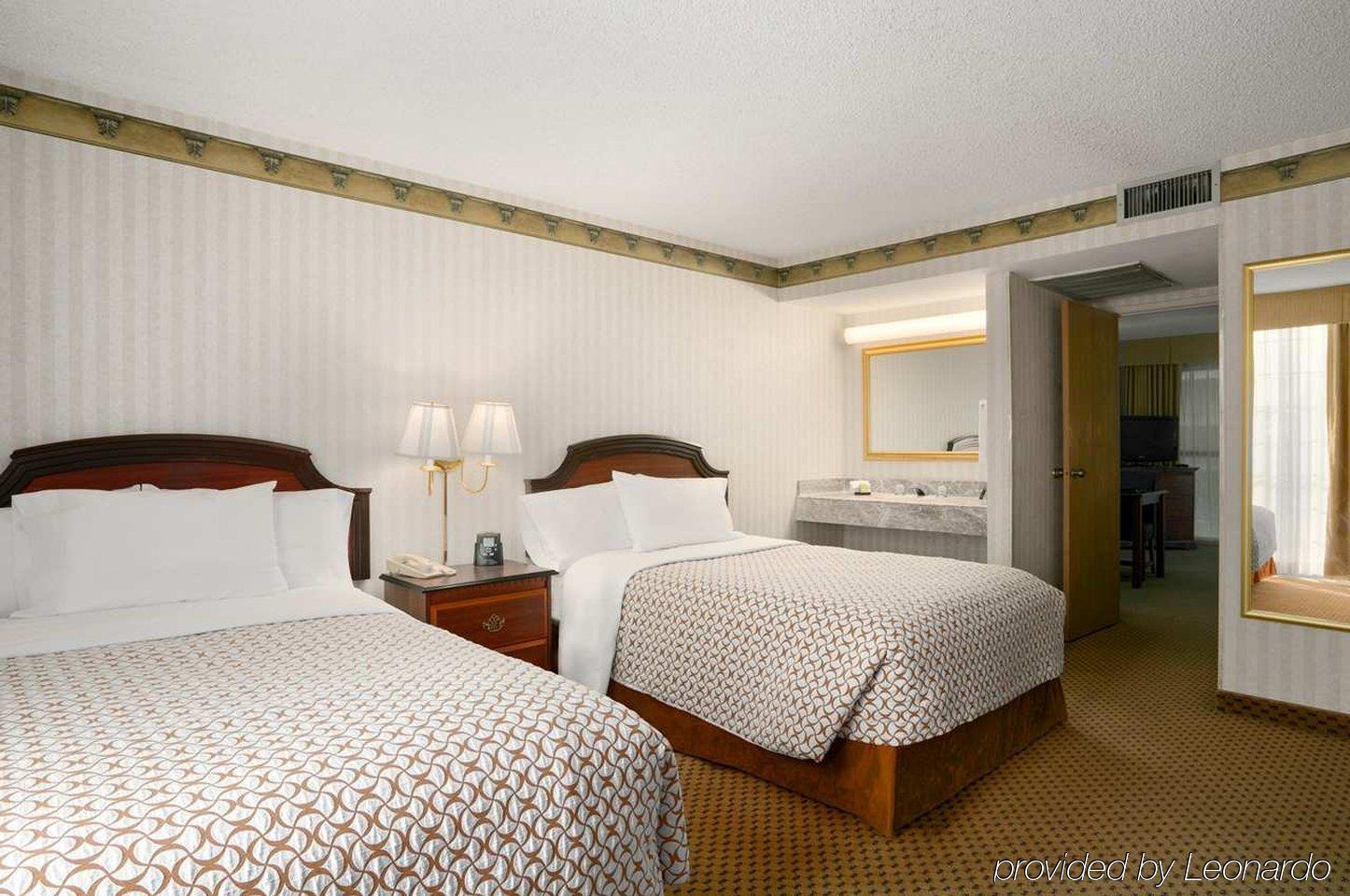 Embassy Suites By Hilton Arcadia-Pasadena Area Екстер'єр фото