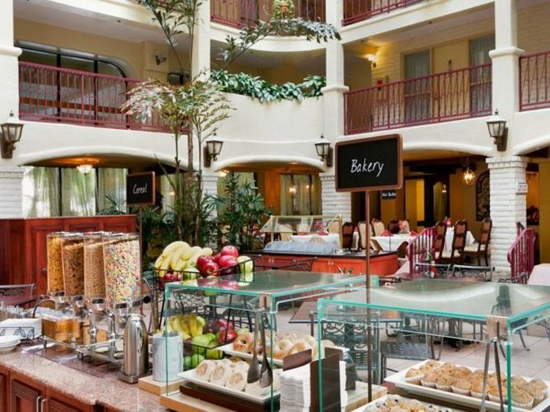 Embassy Suites By Hilton Arcadia-Pasadena Area Екстер'єр фото